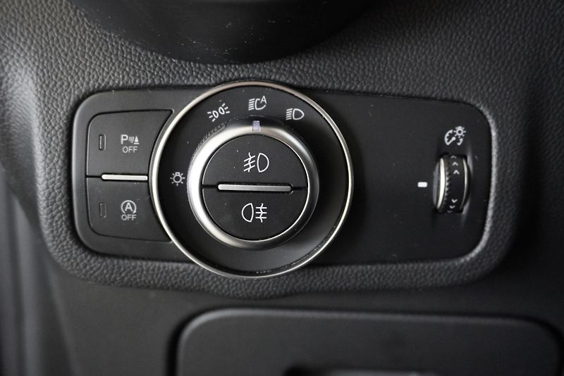 Alfa Romeo Stelvio (2018) STELVIO 2.2D Q4 AUTOMAT - fotka 24 z 35