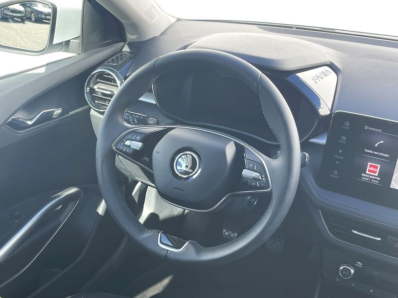 Škoda Fabia (2024) 1,0 TSI / 85 kW Top Selection - fotka 18 z 30