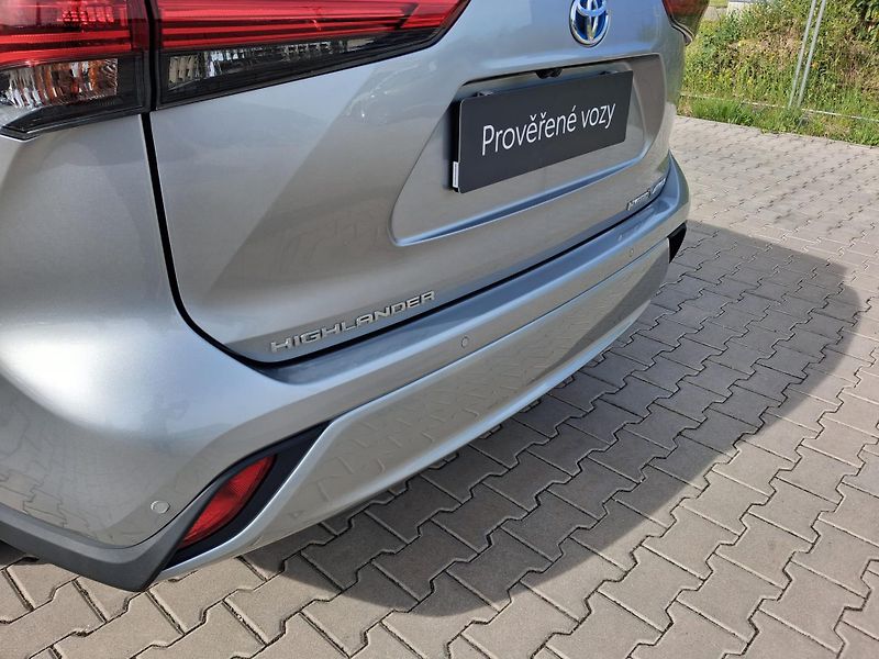 Toyota Highlander 2.5 HSD e-CVT AWD Executive - fotka 29 z 29
