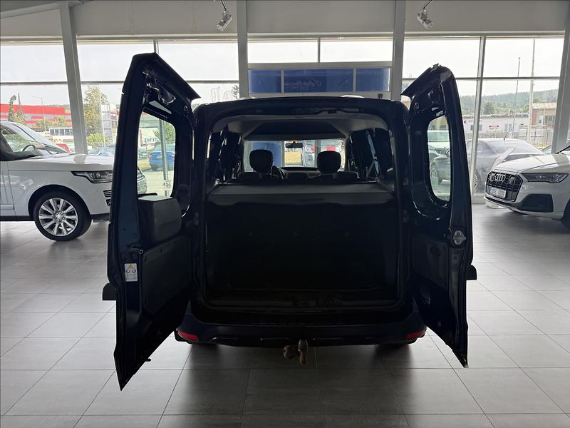 Dacia Dokker 1,5   DCi,SERVISKA,TAŽNÉ,1.MAJ - fotka 19 z 22