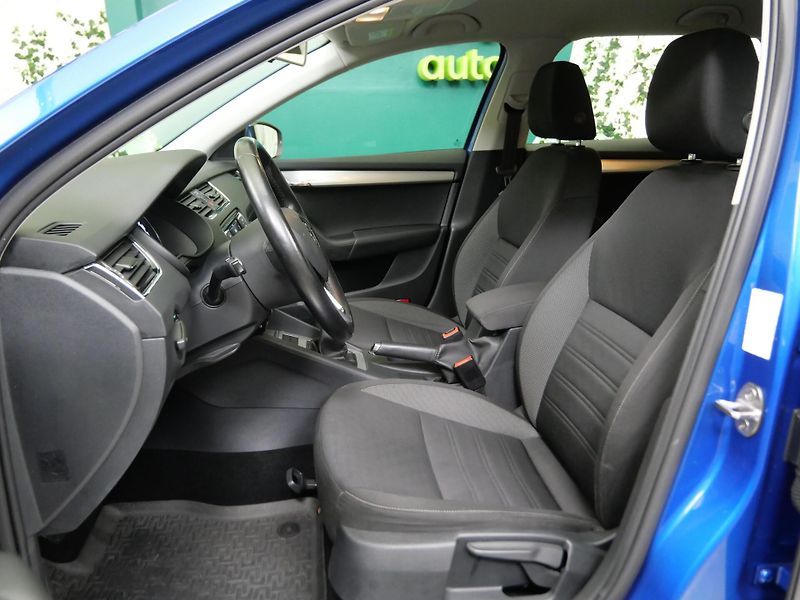 Škoda Octavia - fotka 11 z 21
