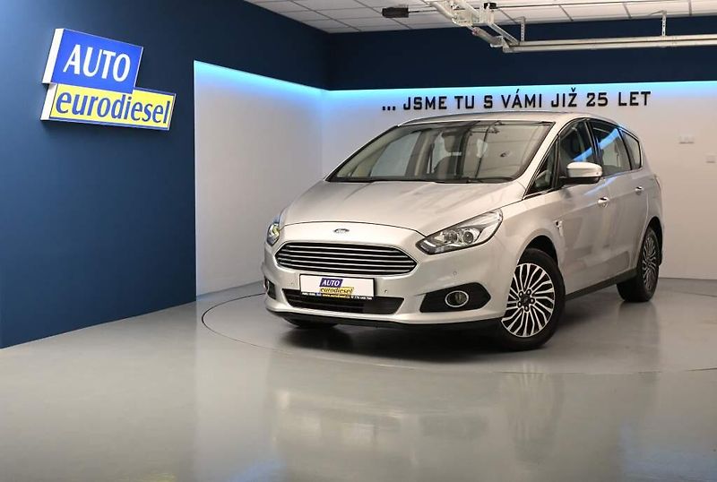 Ford S-MAX (2019) 2.0 TITANIUM 8AT ECOBLUE - fotka 2 z 31
