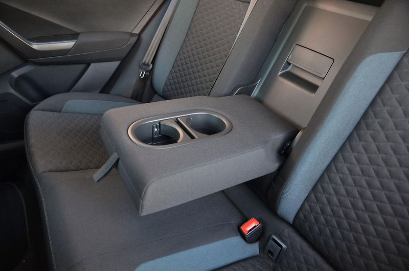 Volkswagen T-Roc (2020) 2.0 TDi DSG iQ.Drive Webasto - fotka 16 z 44