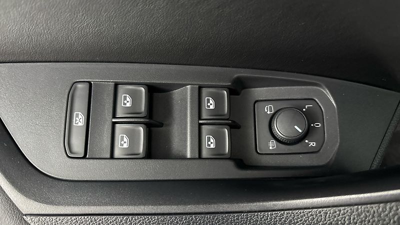 Škoda Kodiaq 2.0 TDI DSG 4x4 Style - fotka 22 z 28