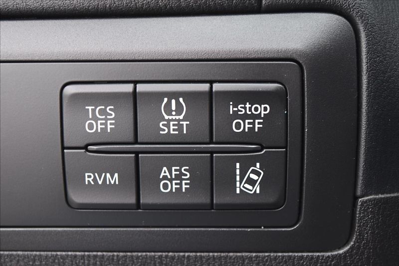 Mazda CX-5 2,0 i 118KW 4X4 AUTOMAT KŮŽE - fotka 35 z 54
