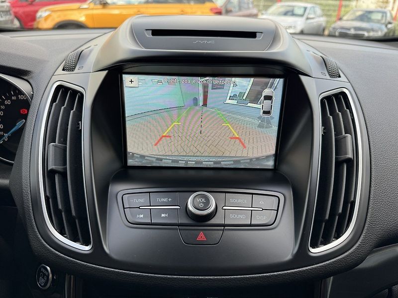 Ford C-MAX (2018) 1.5i Ecoboost Automat Xenony - fotka 14 z 48