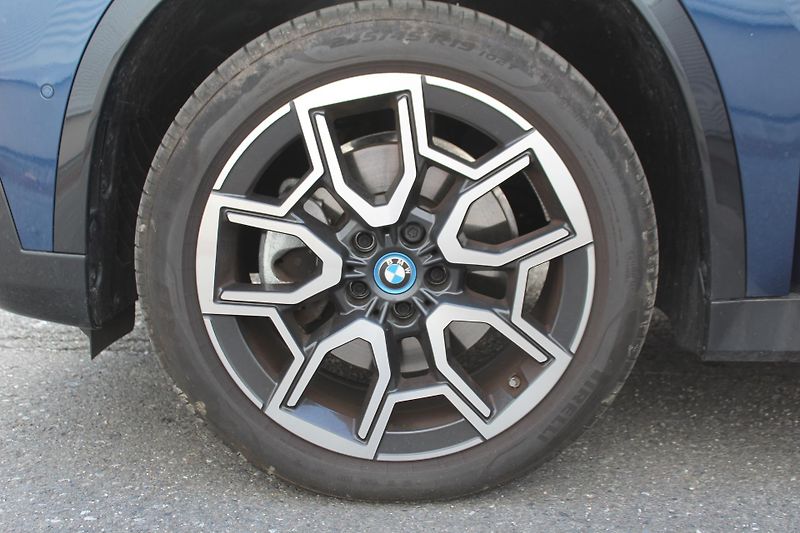 BMW X1 BMW X1 xDrive25e - fotka 6 z 26
