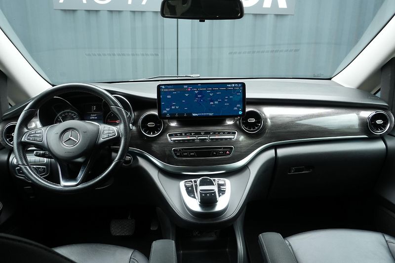 Mercedes-Benz Třídy V V250d XL 4Matic, ČR, 8 míst - fotka 10 z 32