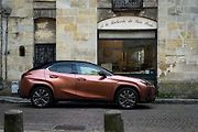 V Evropě dnes patří k nejprodávanějším modelům Lexusu.