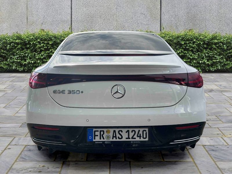 Mercedes-Benz EQE 350+ AMG Line - fotka 11 z 13