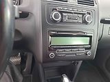 Volkswagen Touran (2010) 1.6 TDi, Comfortline, DSG - náhled 15