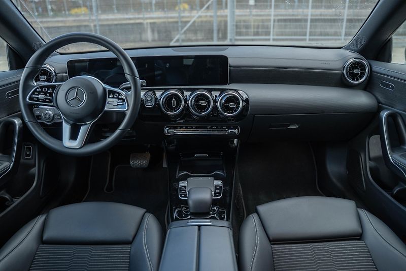 Mercedes-Benz CLA (2020) 180 SB Progressive, automat - fotka 14 z 23