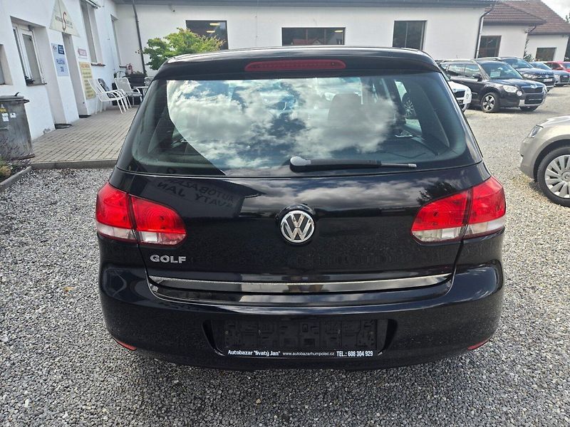Volkswagen Golf (2011) 1.2 TSI - fotka 4 z 18