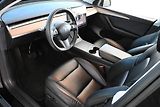 Tesla Model Y (2022) Long Range Dual Motor AWD 94% - náhled 11