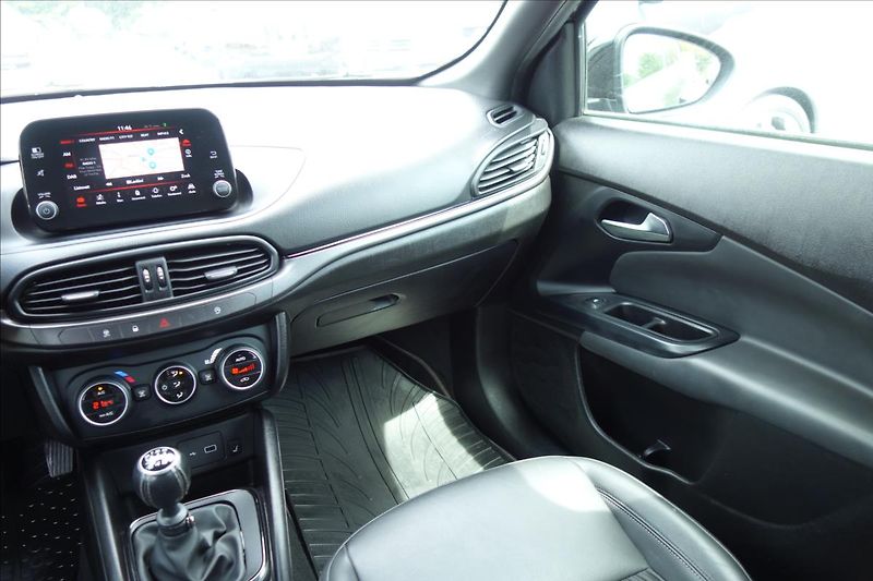 Fiat Tipo 1,4 T-JET 88KW, ČR, SERVIS.KN. - fotka 21 z 38