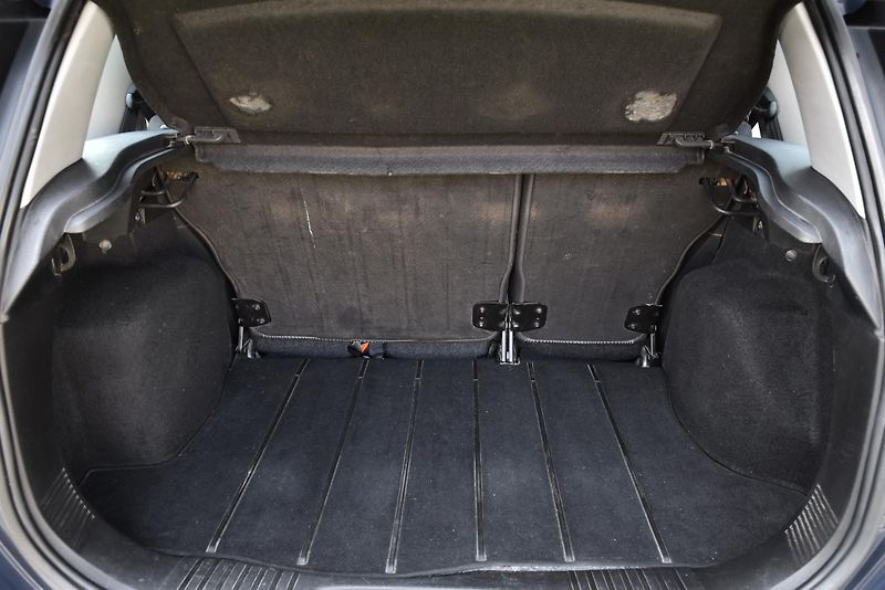Ford Fusion 1.4 16V,DKLIMA,ALU,TZ,ROZVODY - fotka 32 z 42