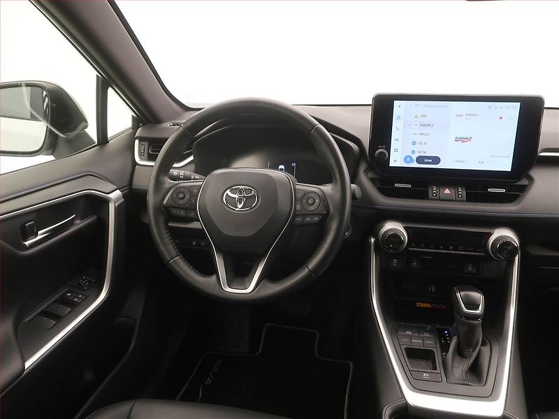 Toyota RAV4 (2023) 2.5 Hybrid - fotka 7 z 16