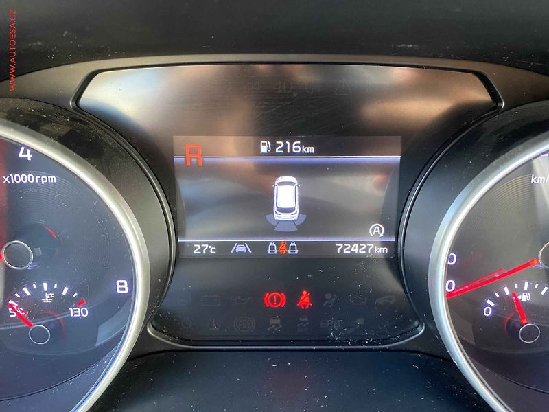 Kia Ceed (2021) 1.5T-GDI, ČR, AC, temp - fotka 17 z 17