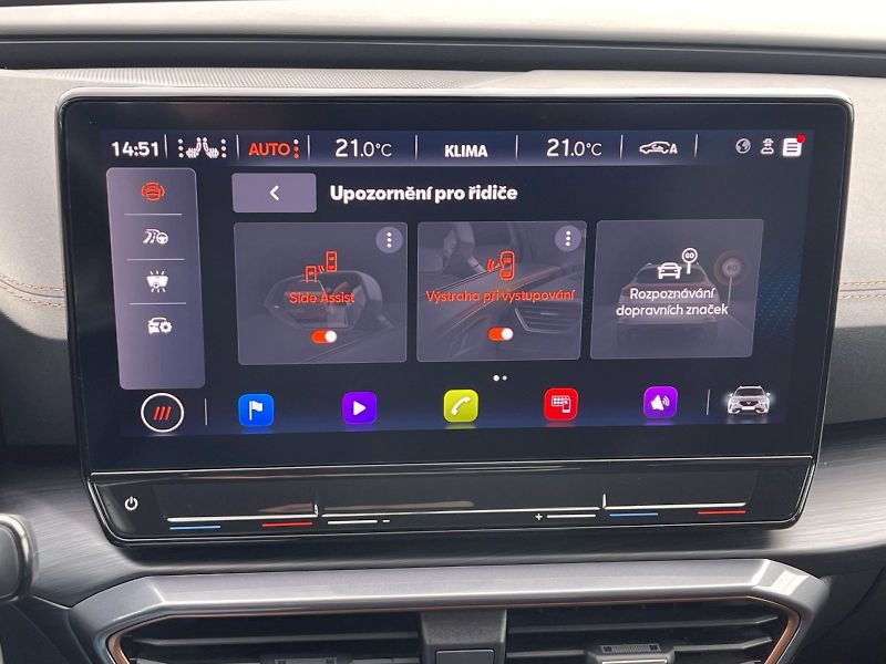 Cupra Formentor (2023) 1.5 TSI 110 kW DSG Basis - fotka 16 z 35