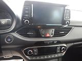 Hyundai i30 FASTBACK, 1.4 GDi TURBO, AUT - náhled 25