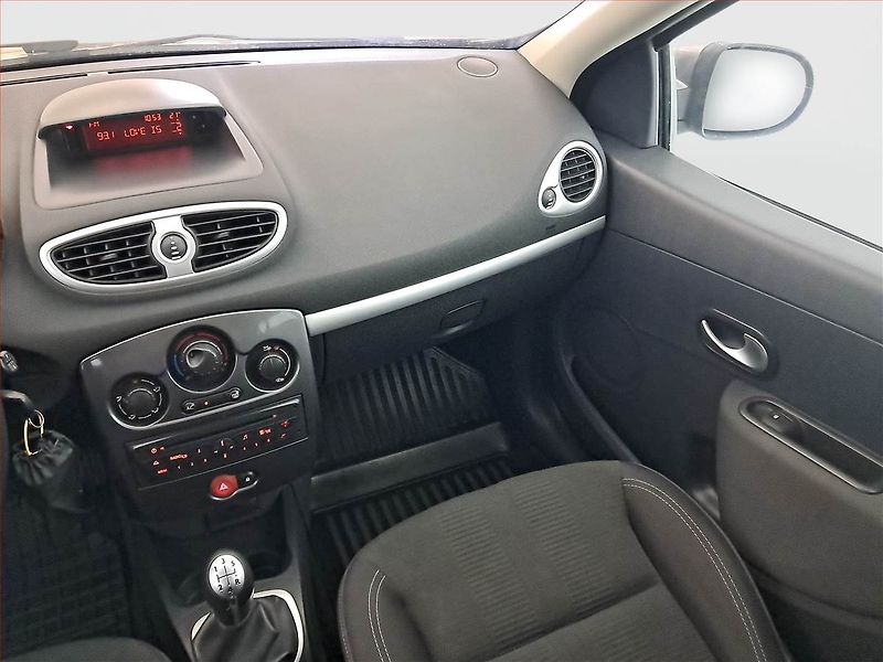 Renault Clio (2012) 1.2 16V , nová STK, pěkný stav - fotka 8 z 15