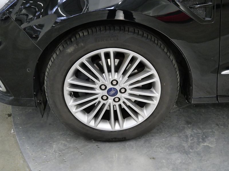 Ford S-MAX - fotka 10 z 23