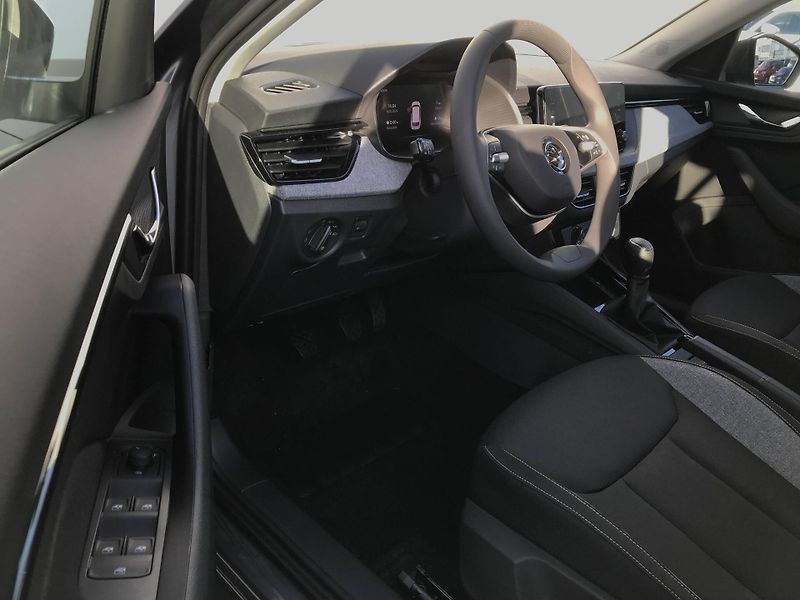 Škoda Kamiq (2026) Classic 6MP 1,0TSI - fotka 3 z 6