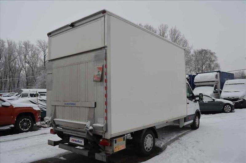 Ford Transit (2016) 2,0 TDCI - fotka 4 z 16