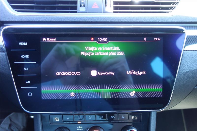 Škoda Superb 2,0 TDi,SERV.KN.,SPORTLINE,DSG - fotka 32 z 49