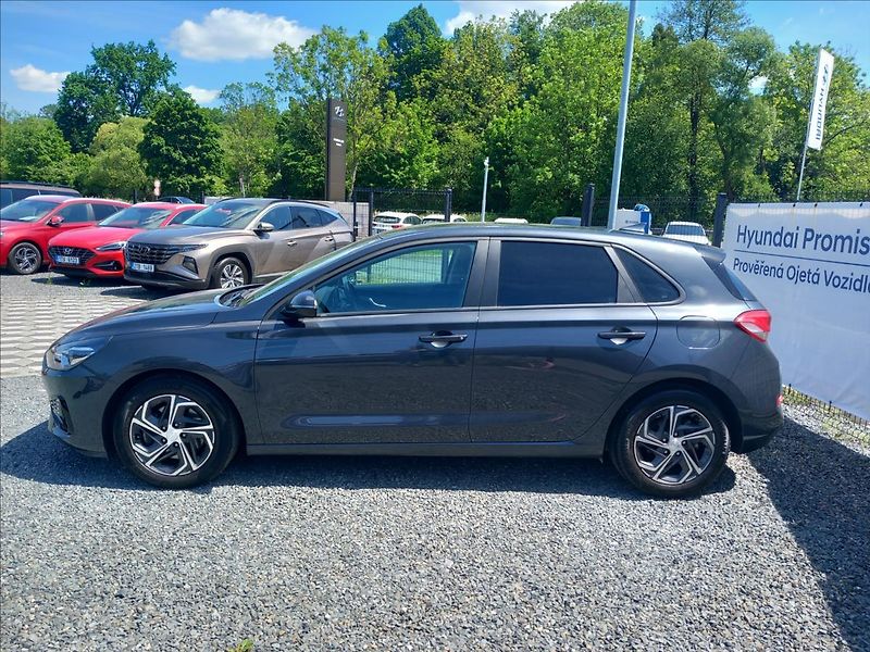 Hyundai i30 1,0 T-GDI MT COMFORT - fotka 5 z 23