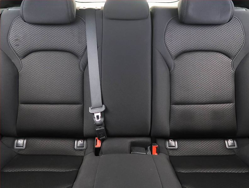 Hyundai i30 (2018) 1.4 T-GDI, Serv.kniha - fotka 10 z 18