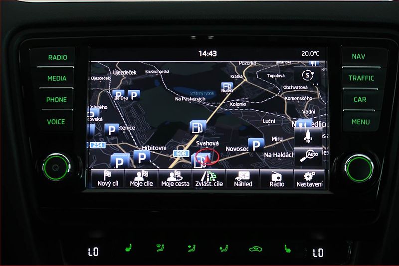 Škoda Octavia (2014) 2.0 TDI, 4X4, Navi, Xenony - fotka 13 z 20