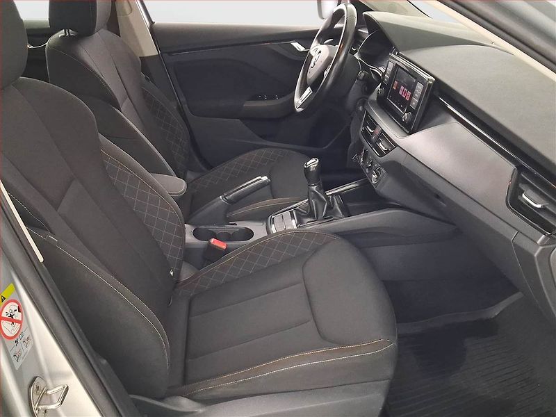 Škoda Scala (2019) Ambition 1.0 TSI, Tempomat - fotka 9 z 18