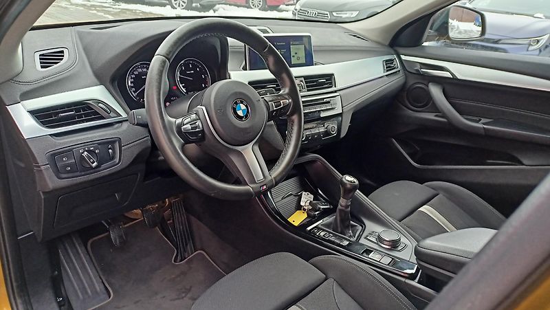 BMW X2 X drive navi výhřev tažné - fotka 17 z 37