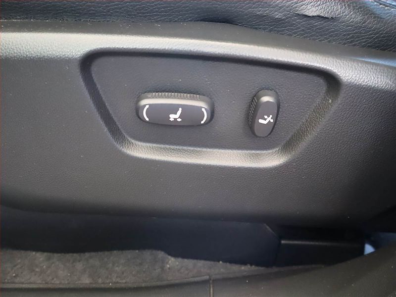 Chevrolet Captiva (2012) 2.2 VCDI, 4X4, Automat - fotka 21 z 22