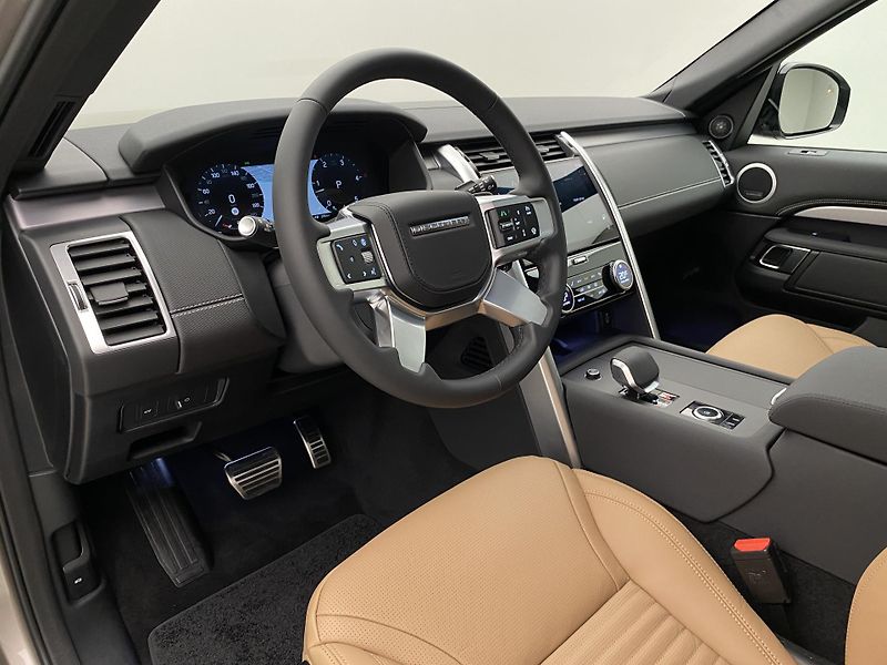 Land Rover Discovery D350 DYNAMIC HSE AWD AUT - fotka 27 z 67