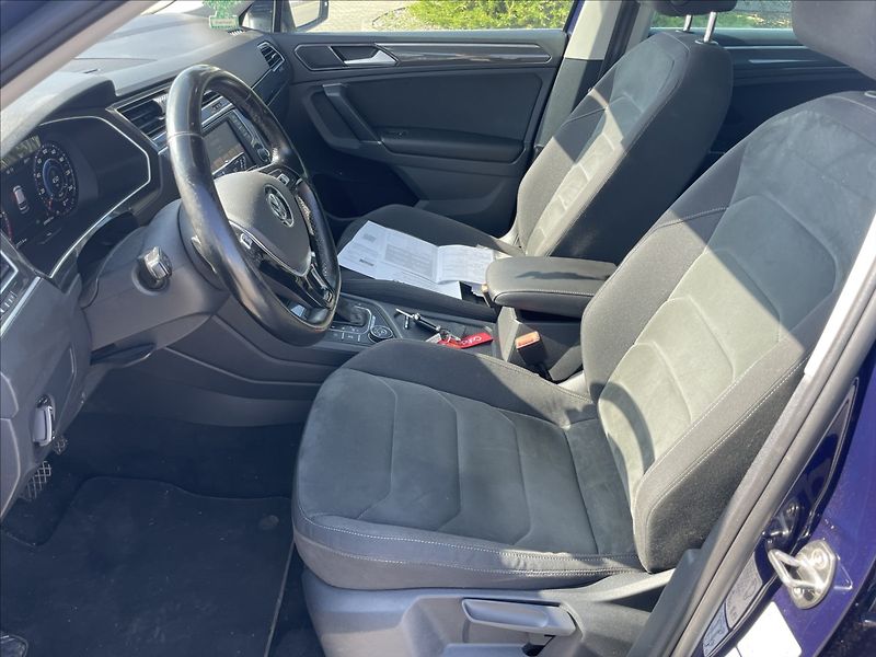 Volkswagen Tiguan 2,0 TDi 110kw 4-Motion LED GPS - fotka 7 z 37