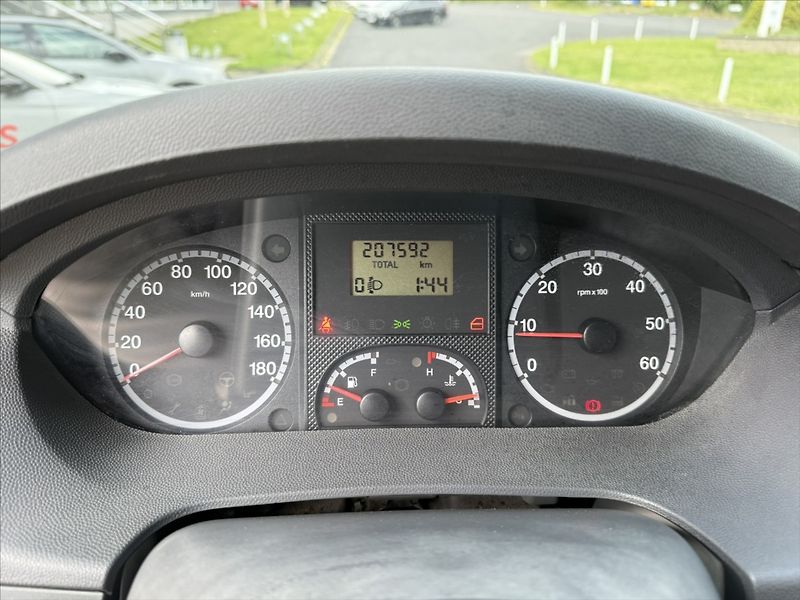 Citroën Jumper 2,2   HDI L2H2 6MÍST 1.MAJITEL - fotka 9 z 21