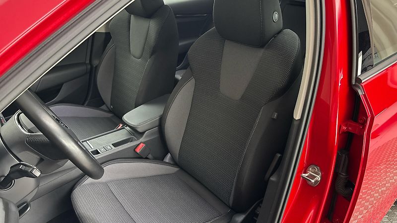 Škoda Octavia 1.5 TSI Ambition - fotka 15 z 24