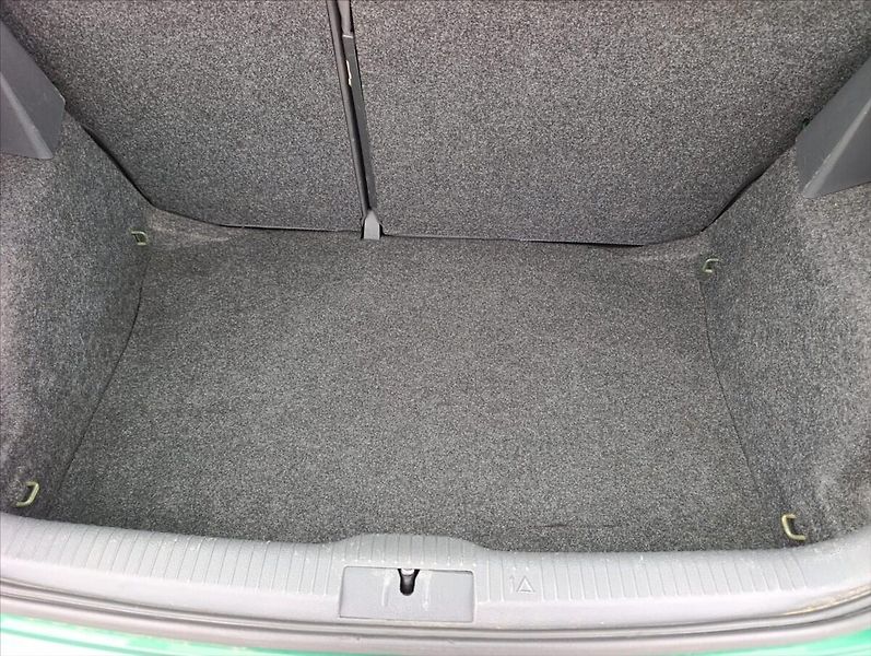 Volkswagen Polo 1,2 Klimatizace koup. v ČR - fotka 9 z 26