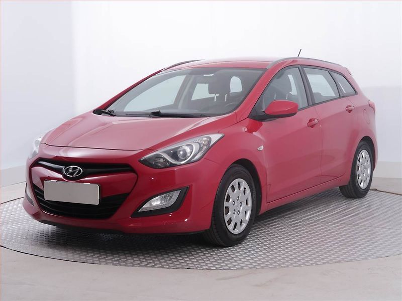 Hyundai i30 (2015) 1.6 MPI - fotka 2 z 14
