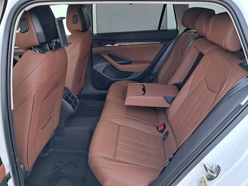 Škoda Superb (2024) COMBI IV L&K 2.0 TDI / 110 kW - fotka 24 z 32
