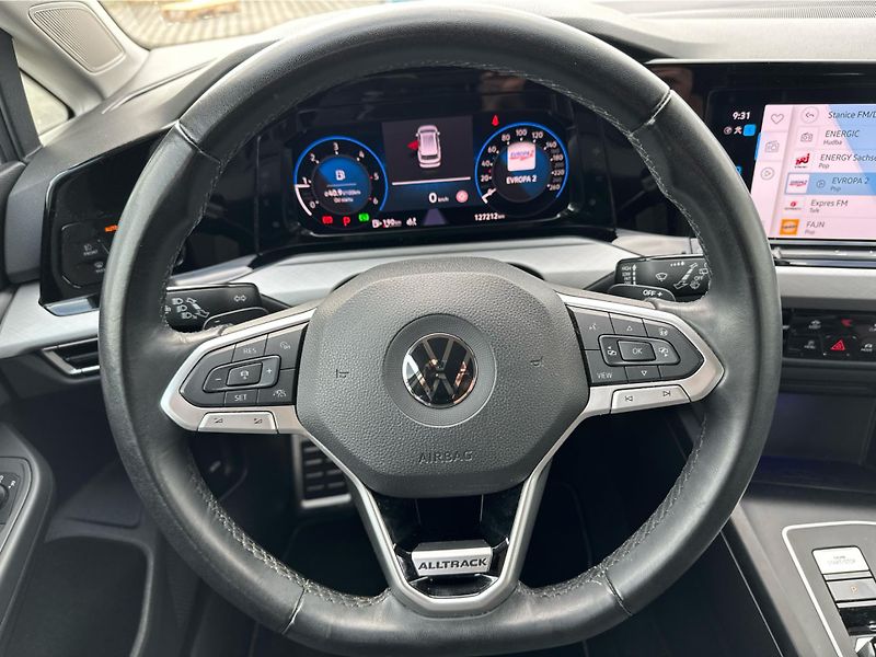 Volkswagen Golf Alltrack 2.0 TDI 147kW DSG 4Mo - fotka 19 z 23