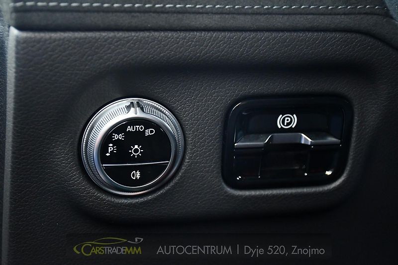 Mercedes-Benz EQS 580 4M SUV HYPERSCREEN K360°  - fotka 27 z 60