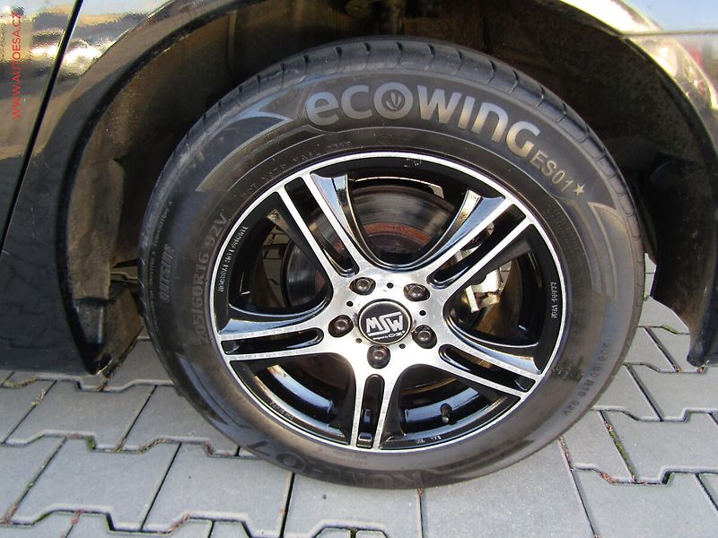 Honda Accord (2009) 2.0i, AT, STK04/2026 - fotka 18 z 20