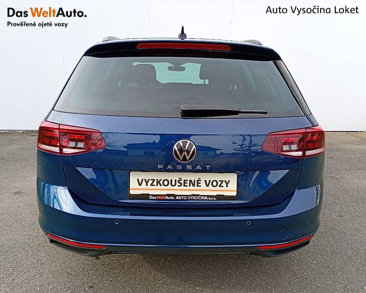 Volkswagen Passat (2022) 1.5TSI DSG 110kW záruka - fotka 25 z 30