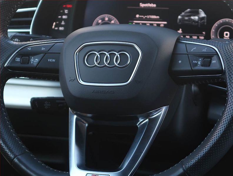 Audi Q8 (2019) 50 TDI - fotka 21 z 32