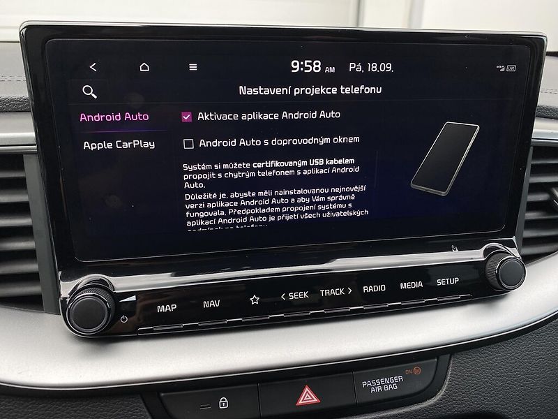 Kia Ceed 1.5 T-GDi 103 kW Spin - fotka 18 z 26