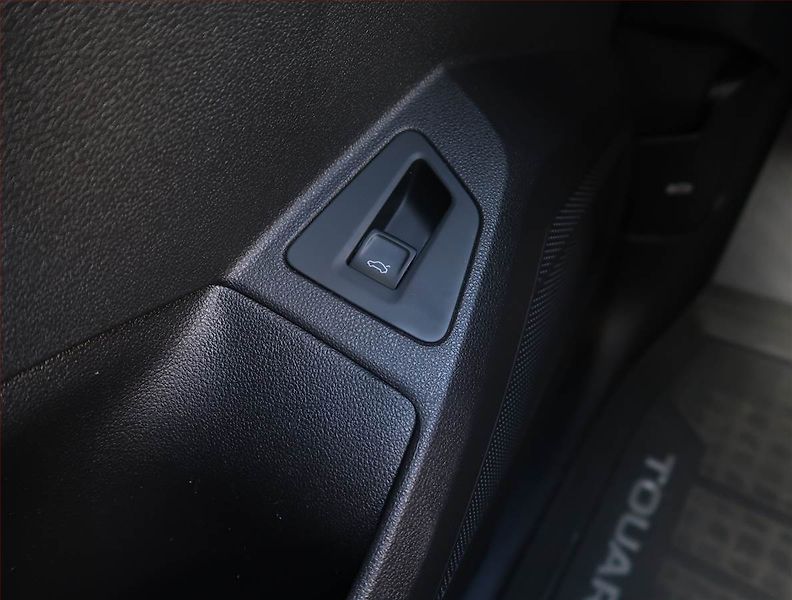 Volkswagen Touareg (2021) 3.0 TDI, 4x4,Automat,V6 TDI - fotka 20 z 26