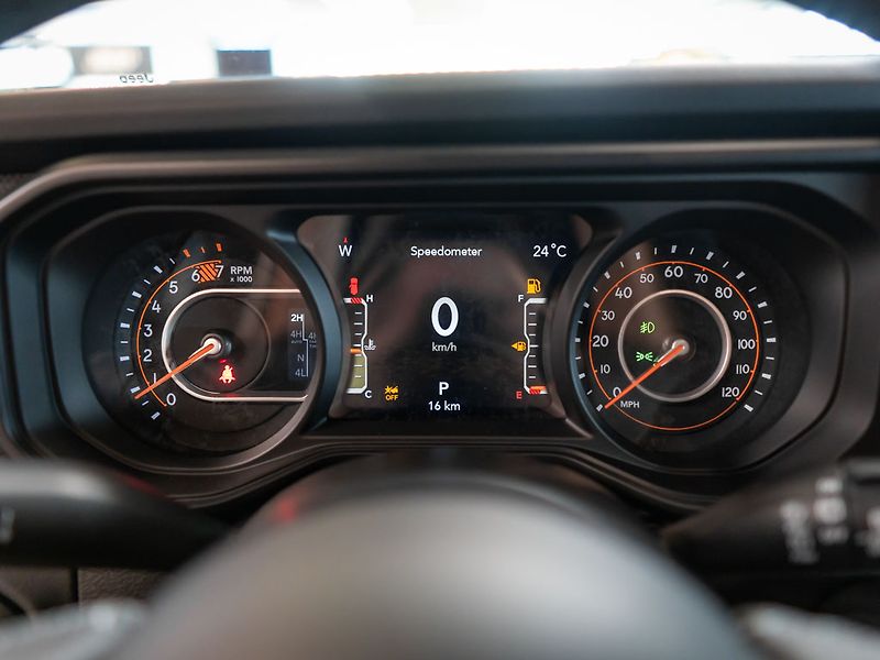 Jeep Wrangler (2026) 3.6 V6 Rubicon Unlimited X - fotka 20 z 38